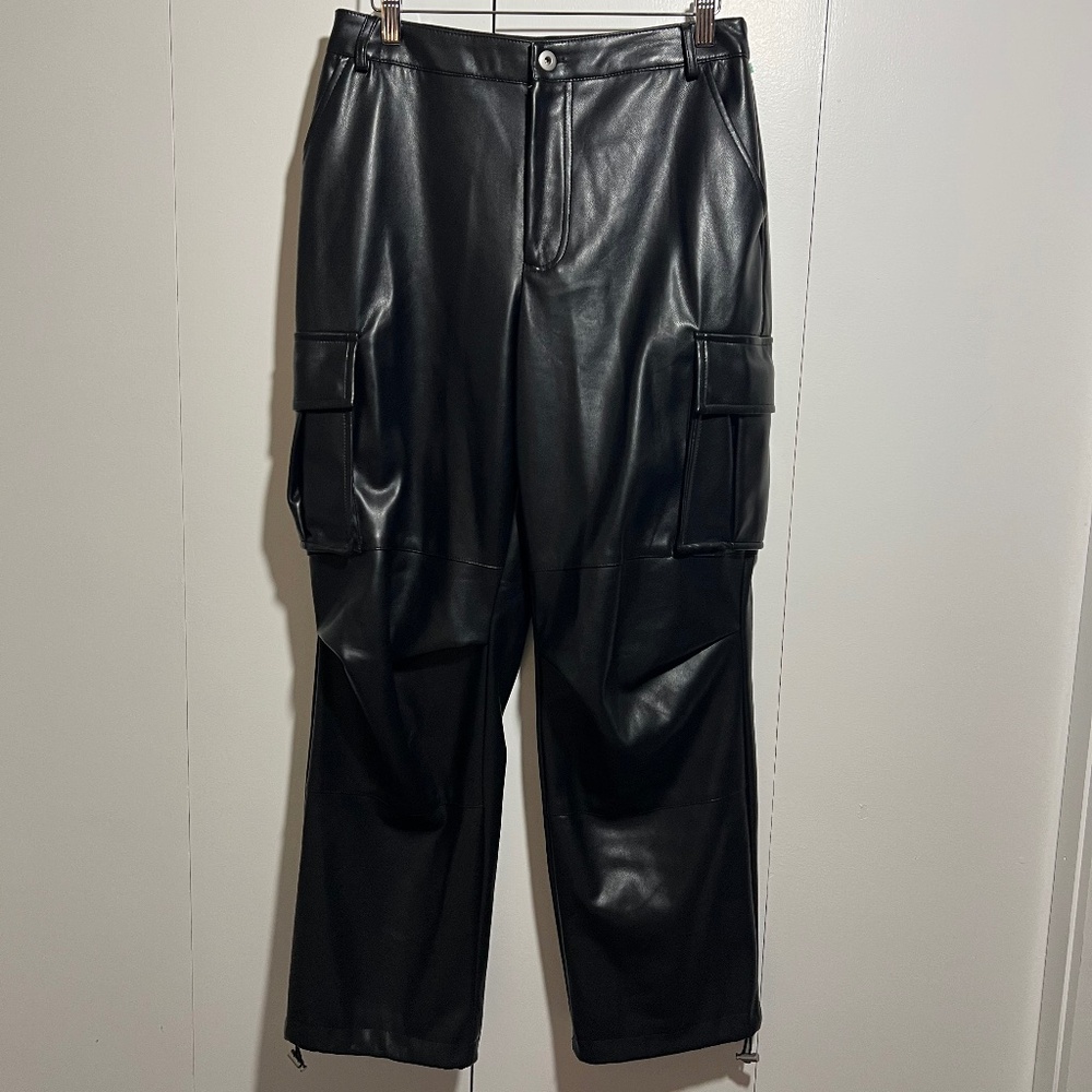 7 For All Mankind - Baggy Faux Leather Cargo Pants - S